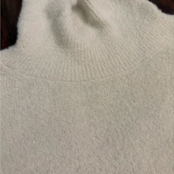 Wilfred Hush Knit Soft Turtleneck in Silver Birch - Size S - Picture 5 of 5